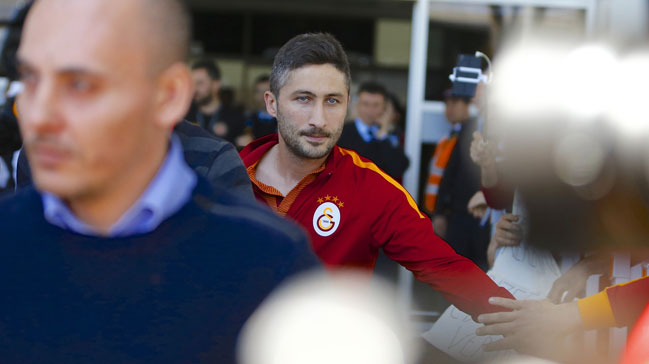 Dev derbi öncesi Galatasaray'da isyan var!