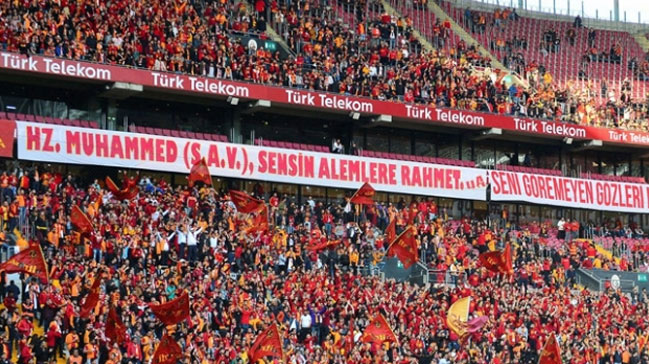 TT Arena'da kandil ve bayram mesajları