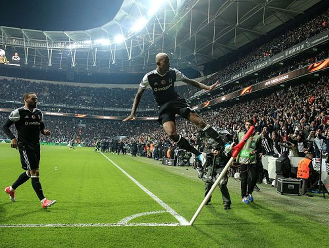 Beşiktaş'tan şampiyonluk yolunda dev adım