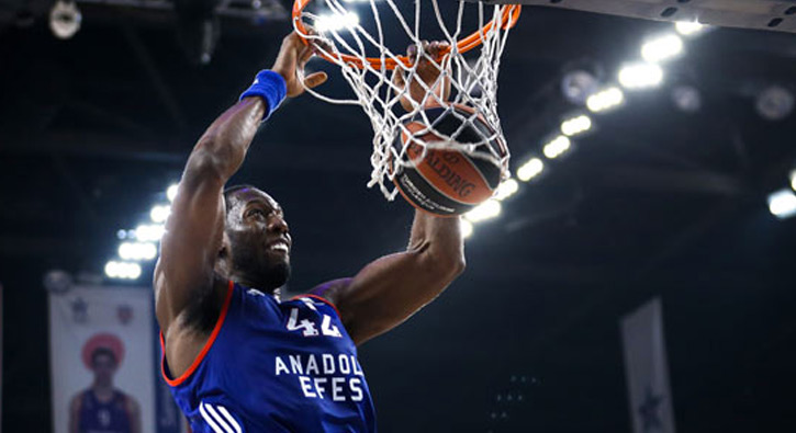 Anadolu Efes'te Dunston MVP seçildi