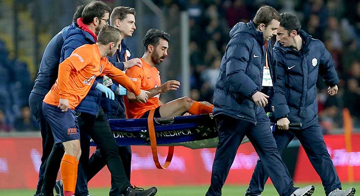 Robin Van Persie'den 'özür çiçeği'