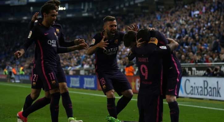 Barcelona zirveye tutundu