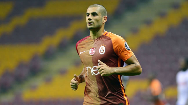 Basel Eren Derdiyok'u resmen istedi