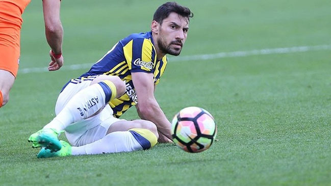 Fenerbahçe'ye derbi öncesi bir şok daha!
