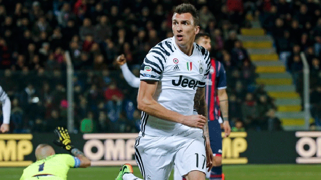 Galatasaray Mandzukic'le temasta