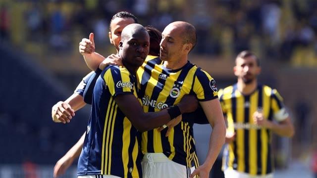 Moussa Sow'dan Advocaat'a tepki