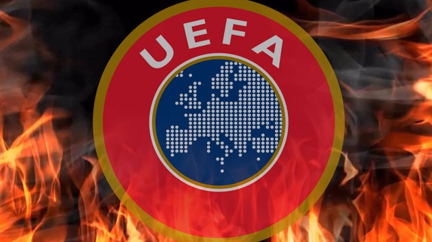 FLAŞ! UEFA o kuralı değiştirdi!