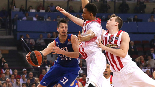 Anadolu Efes, Final Four için sahada