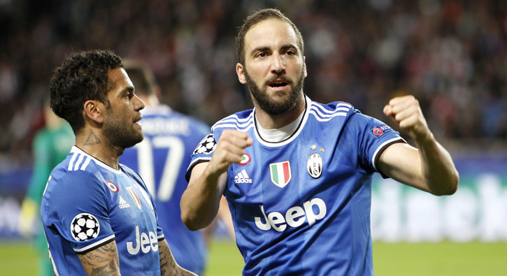 Gonzalo Higuain final kapısını araladı!