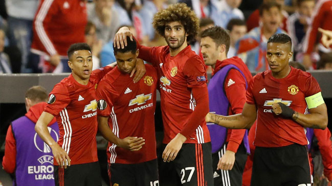 Manchester United İngiltere'ye avantajlı dönüyor!