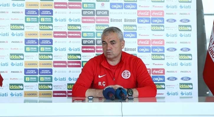Rıza Çalımbay'dan hakemlere imalı sözler