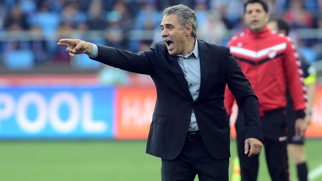 Ersun Yanal: Donanımlı bir kadromuz yok