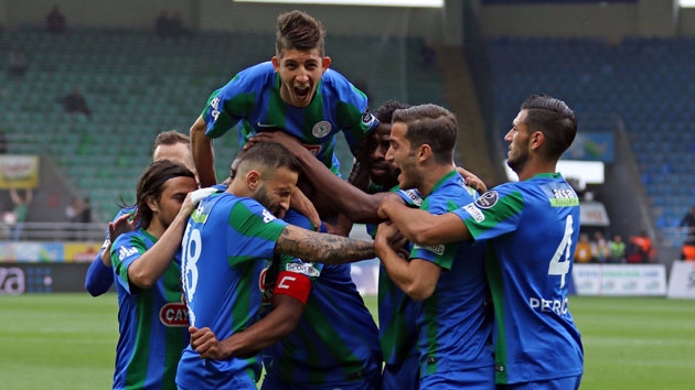 Çaykur Rizespor Bursaspor'u gole boğdu: 6-0