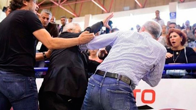Aziz Yıldırım'a büyük şok! Başkanlığı tehlikeye girdi