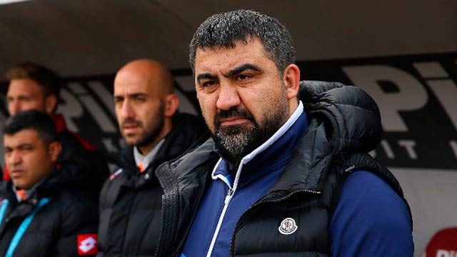 Ümit Özat: 2 yıllık imza attım