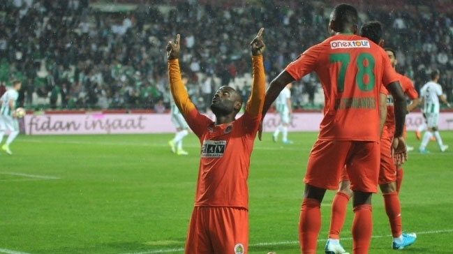 Vagner Love'dan gol krallığı açıklaması