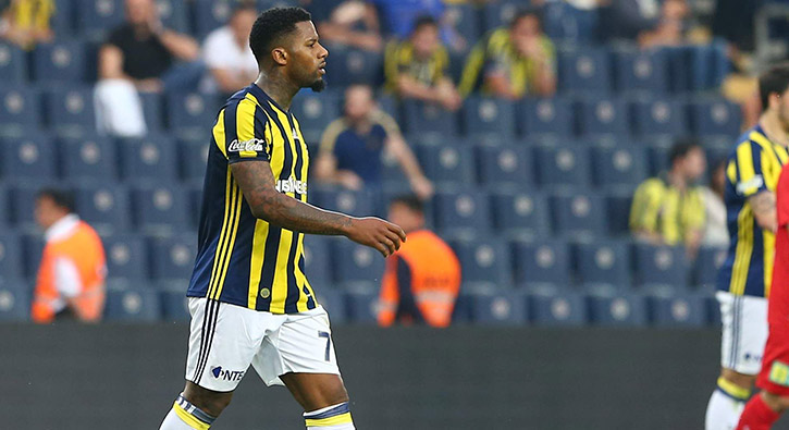 Lens maçtan sonra isyan etti!
