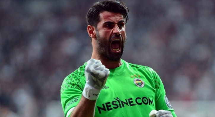Fenerbahçe'den Volkan Demirel tişörtü
