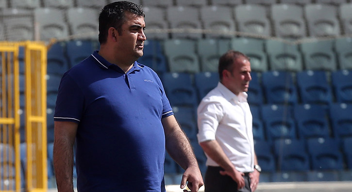 Ümit Özat'tan futbolcularına övgü
