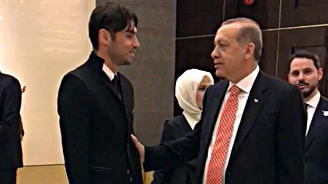 Burak Yılmaz Çin'de Cumhurbaşkanı Erdoğan'ı ziyaret etti