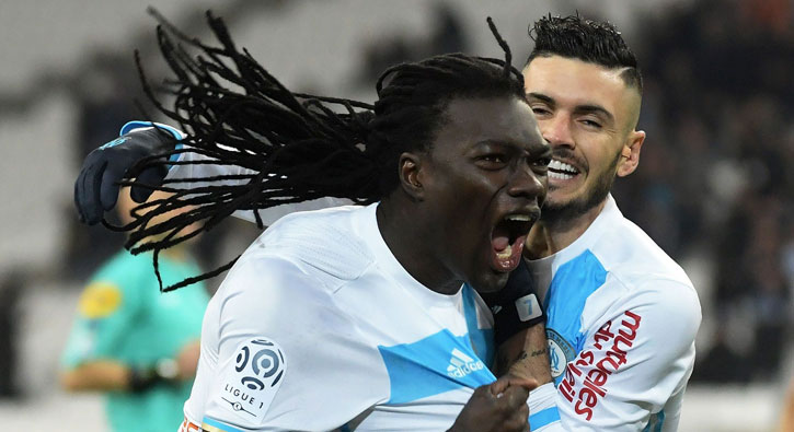 Ünlü muhabir Bafetimbi Gomis transferini duyurdu