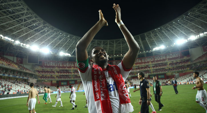 Antalyaspor Gaziantespor'u farklı mağlup etti