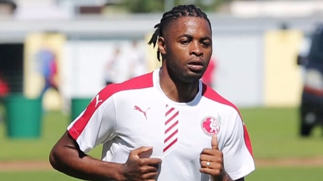 Alex Song bombası!