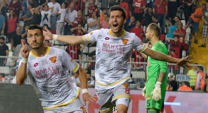 Göztepe 14 yıl aradan sonra Süper Lig'de!