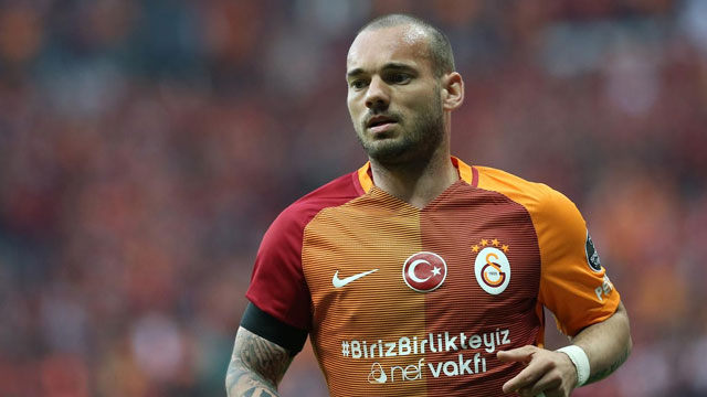Wesley Sneijder için iki İspanyol devi yarışa girdi