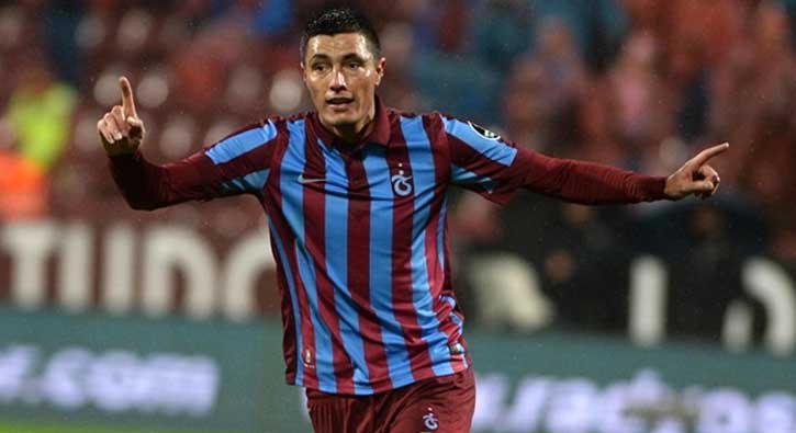 Oscar Cardozo, ülkesine transfer oluyor!