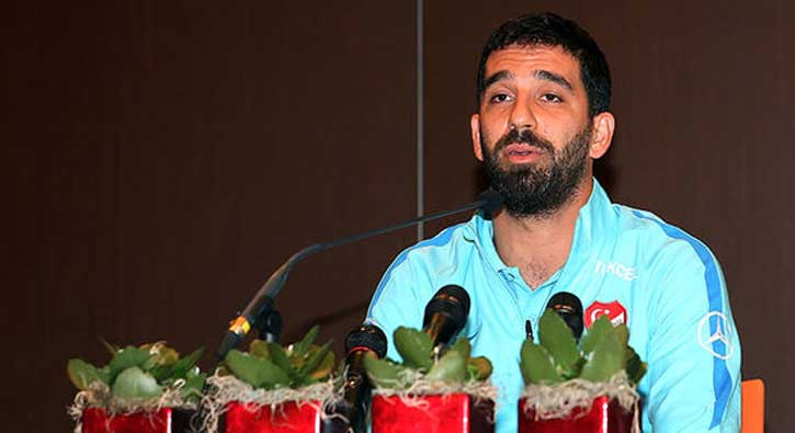 Arda Turan umreye gitti 