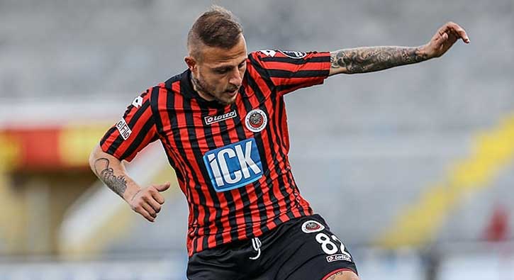 Antalyaspor'dan bir transfer daha!