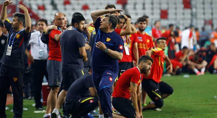 Göztepe'de Yılmaz Vural gelişmesi 