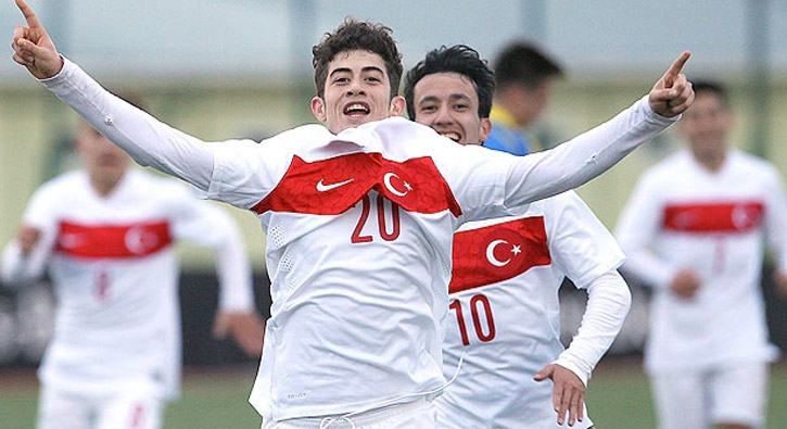 Beşiktaş 17 yaşındaki genç yıldızı transfer ediyor