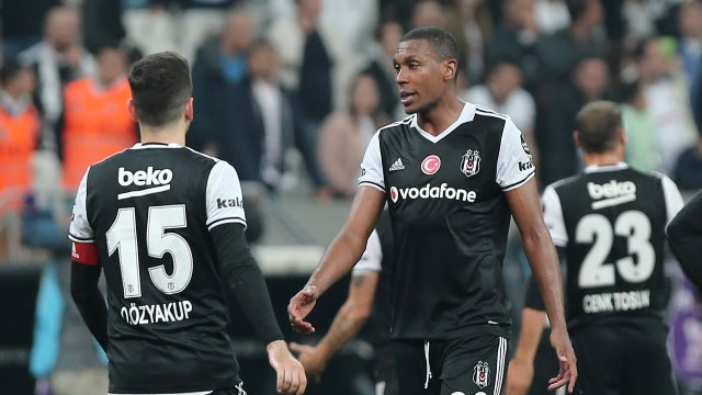 İki yıldıza toplam 22 milyon euro verilirse transfer gerçekleşebilir