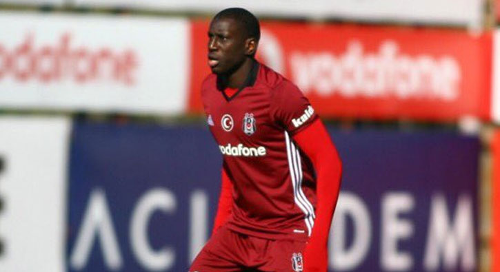Demba Ba'nın iyileşme süresi uzarsa yıldız golcü Beşiktaş'tan gönderilecek