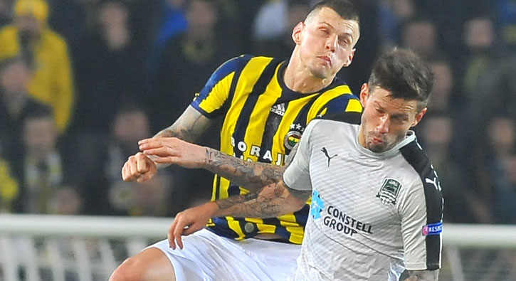 Premier Lig ekibi Swansea'den Fenerbahçe'ye Skrtel teklifi