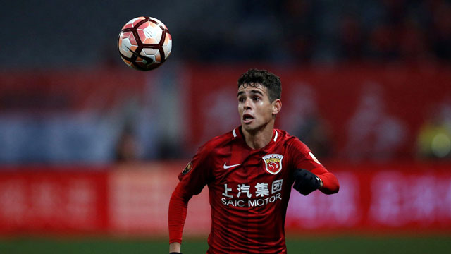 Oscar'a 8 maç ceza