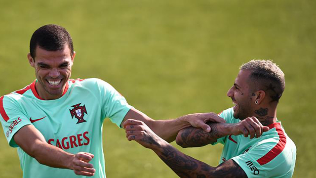 Pepe için Quaresma devreye girdi