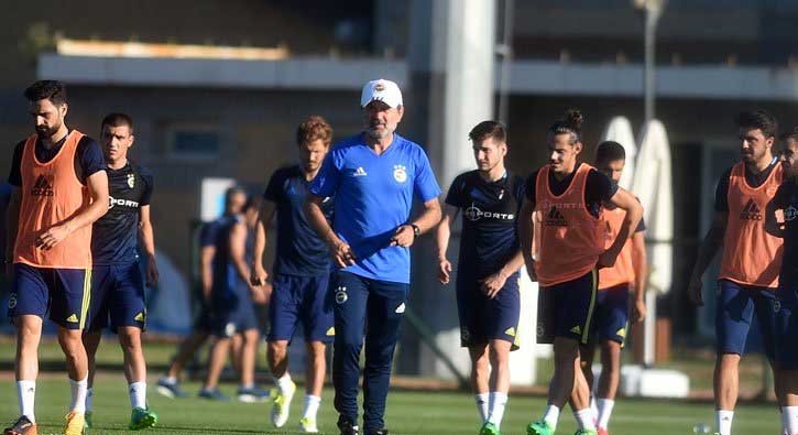 Fenerbahçe Topuk Yaylası'nda ilk çalışmasını yaptı