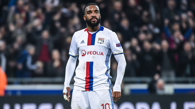 Lyon Başkanı Aulas transferi resmen açıkladı 