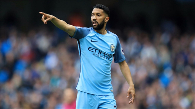 Fransız yıldız Gael Clichy transfer için İstanbul'da