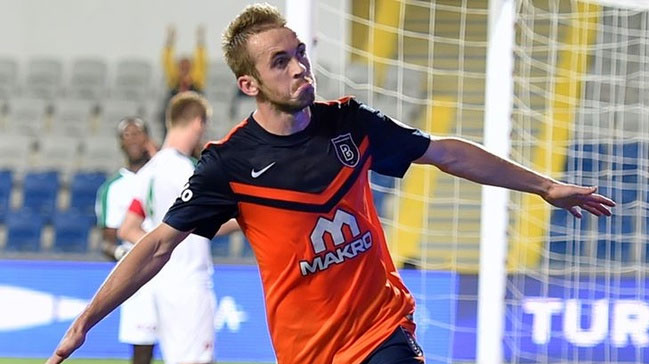 Trabzonspor Edin Visca ile el sıkıştı
