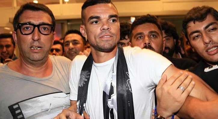 Pepe'nin formasını 19 yaşındaki gence verdiler