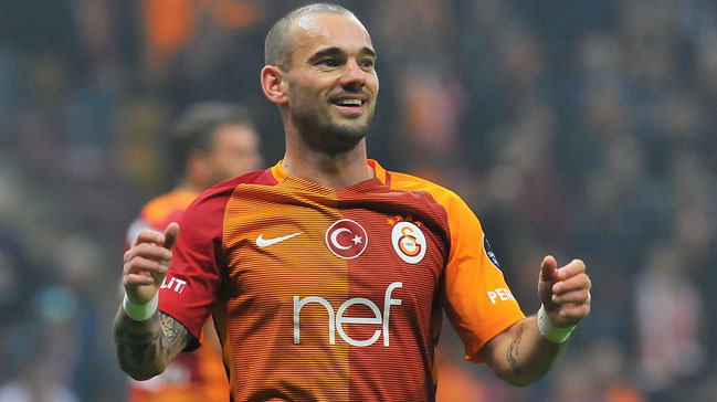 Wesley Sneijder Galatasaray'ın kararını açıkladı