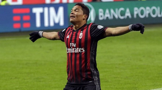 Marsilya Bacca'yı transfer ediyor