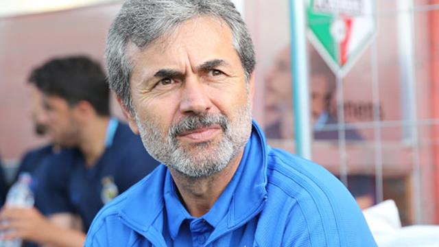 Aykut Kocaman'dan transfer açıklaması! 