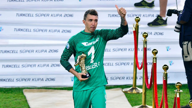 Galatasaray'dan şok Muslera hamlesi