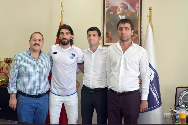 Burhan Eşer Erzurumspor'la anlaşmaya vardı