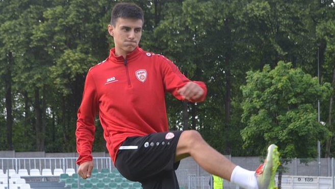 Fenerbahçe Eljif Elmas’ı Dortmund'un elinden kaptı